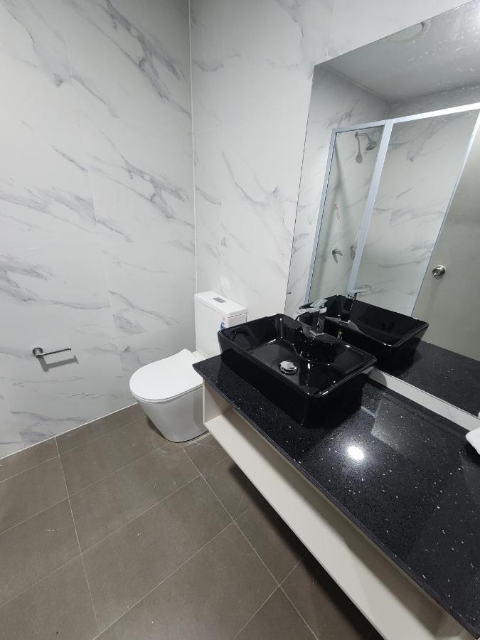 Vualiku Hotel & Apartments نادي المظهر الخارجي الصورة
